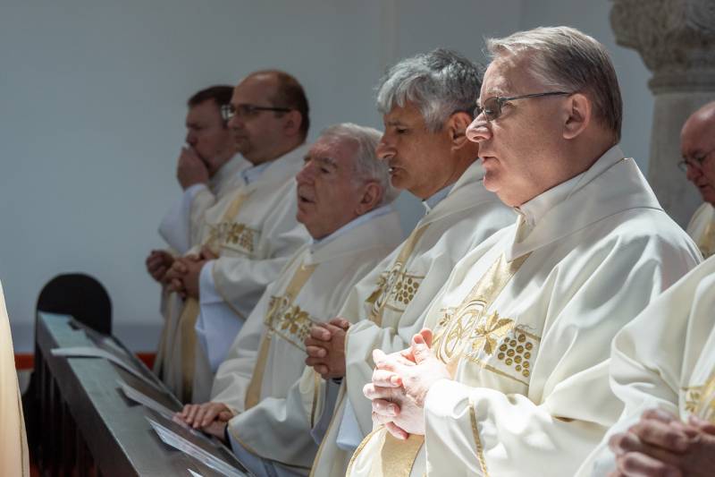 2025_05_27_bata papi zarandoklat_80.jpg